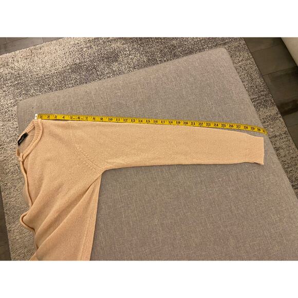 PALEO Ribbed cardigan with jeweled buttons in supersoft yarn. Soft Pink. - Picture 6 of 6